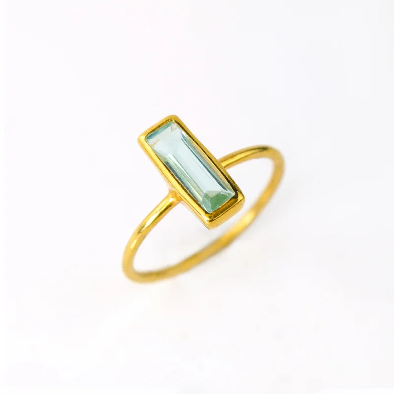 Tiny Sky Blue Topaz Bar Ring : December Birthstone