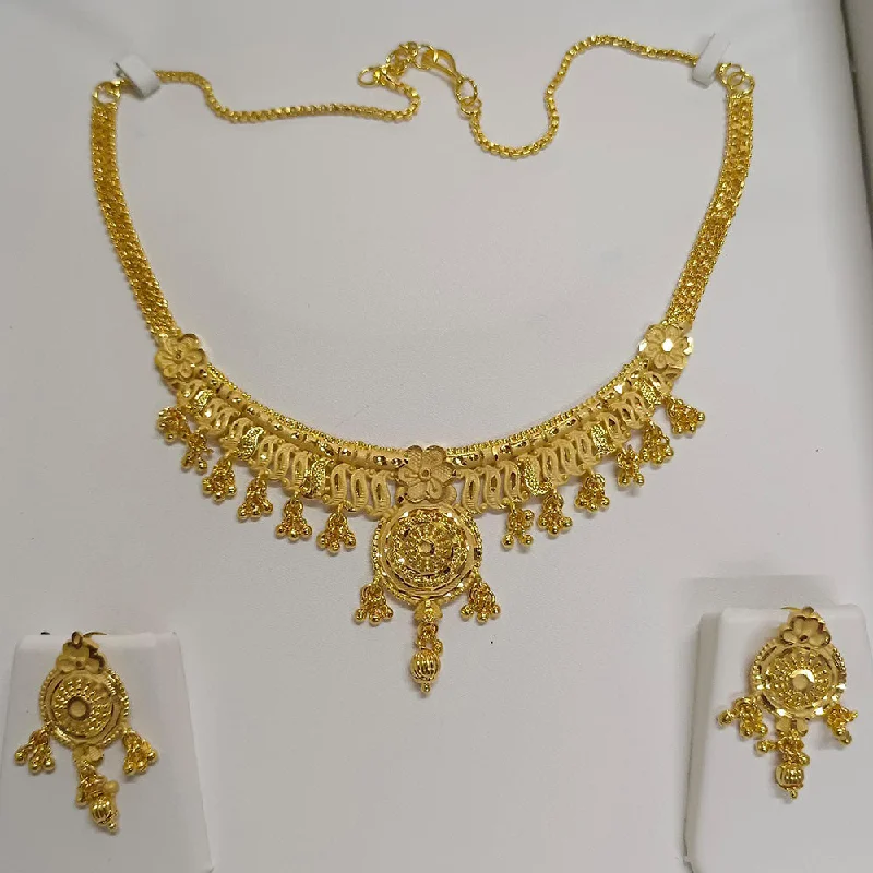 Pari Art Jewellery Forming Necklace Set