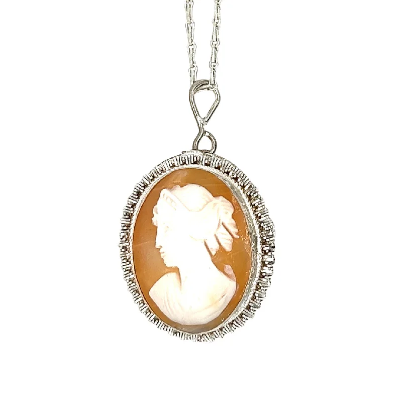 Cameo Brooch/Pendant Necklace