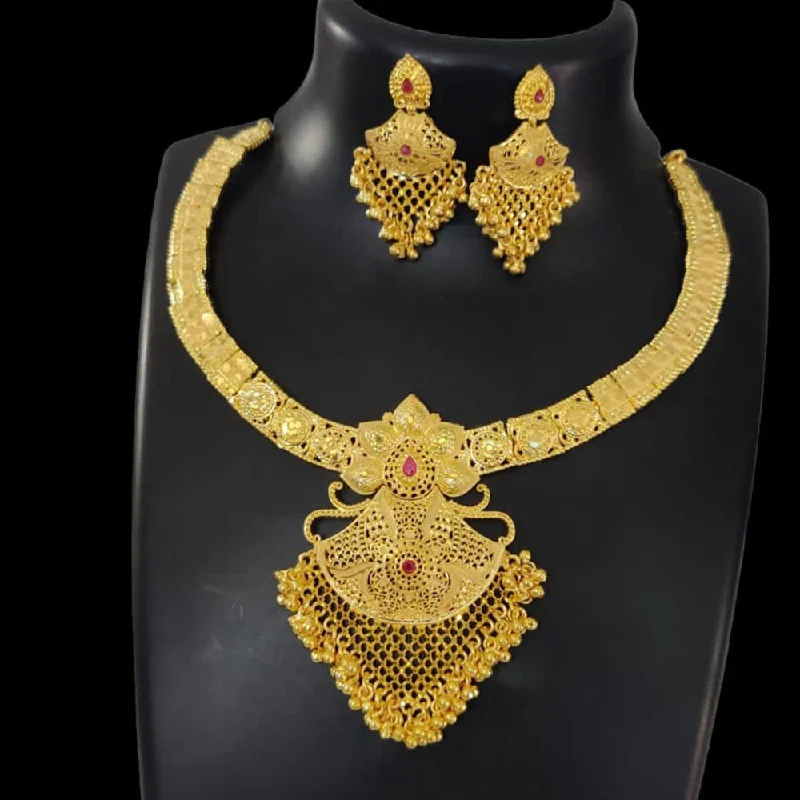 Pari Art Jewellery Forming Necklace Set