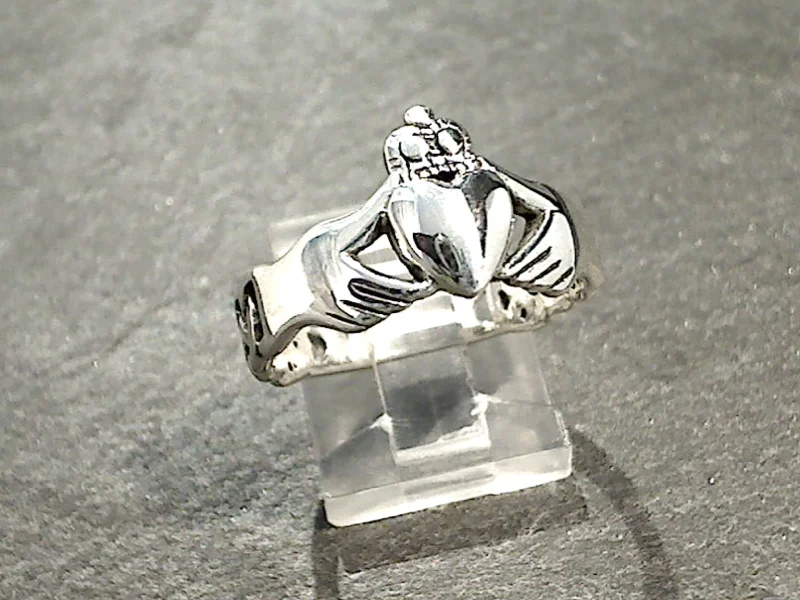 Size 4.5 Sterling Silver Claddagh Ring