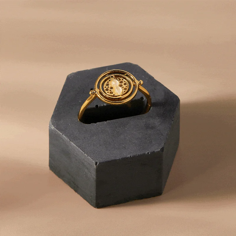 Time Turner™ Ring