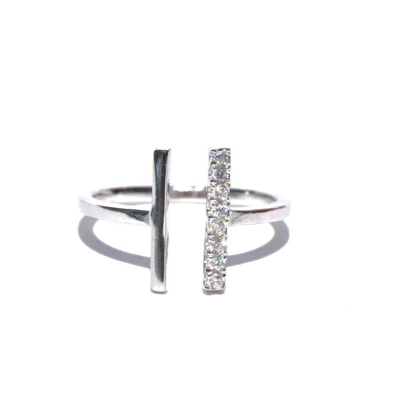 DOUBLE OPEN BAR RING