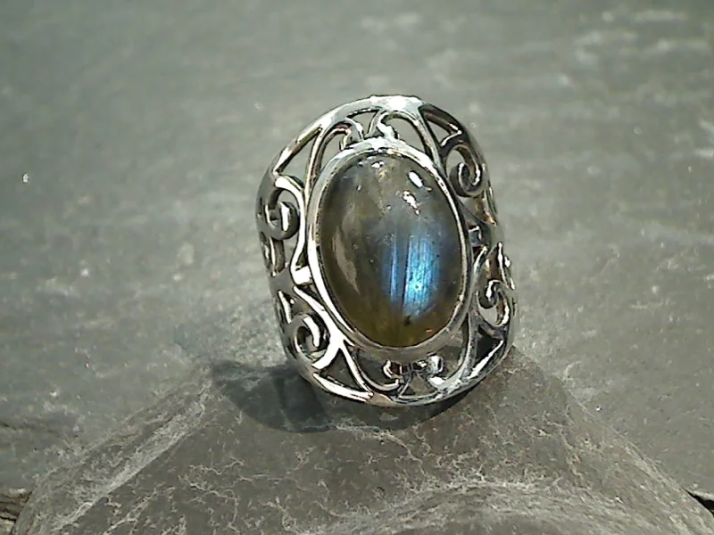 Size 7 Labradorite, Sterling Silver Ring