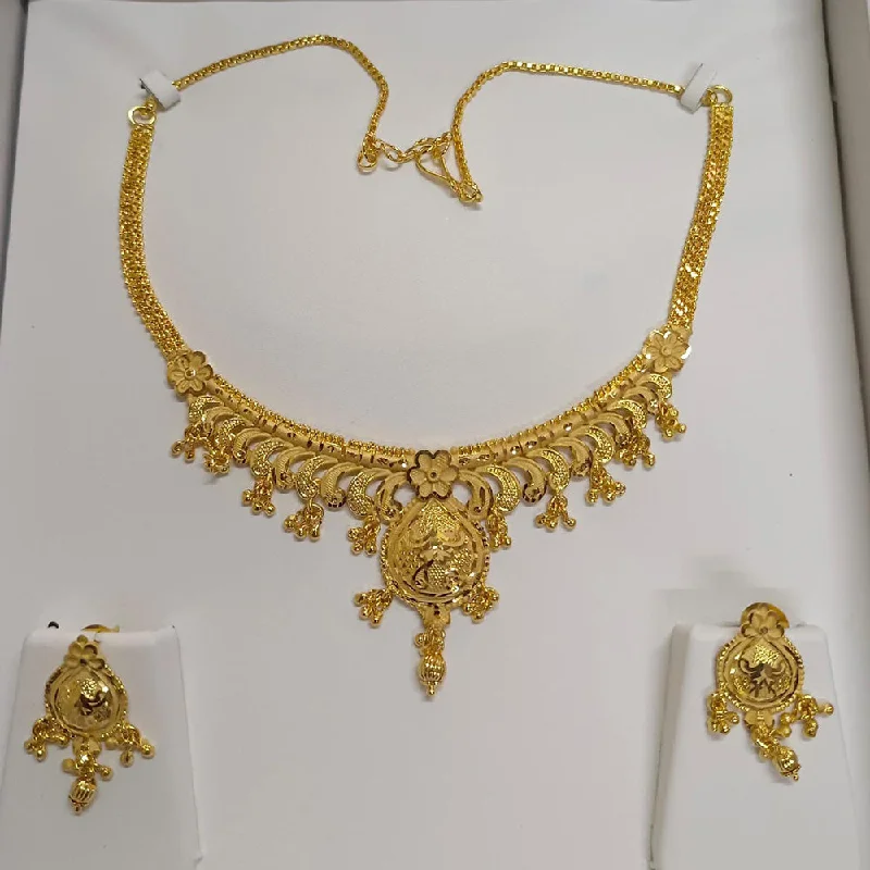 Pari Art Jewellery Forming Necklace Set