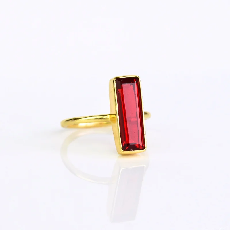 Garnet Bar Ring : January Birthstone