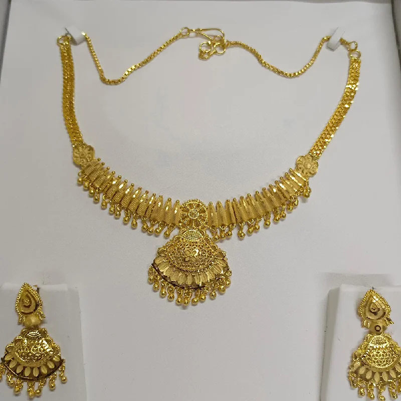 Pari Art Jewellery Forming Necklace Set