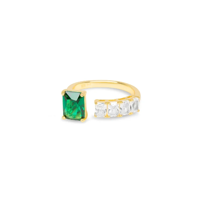 THE AVERY EMERALD RADIANT CUT RING